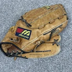 Mizuno Max Flex Baseball Softball Glove MZ1309 Steerhide Leather Super Rht. Fixed Price $24.99.