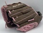 Franklin Girls Ready To Play Series Field Master 4000 Glove Pink 10". Fixed Price $15.00.