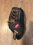 Rawlings Leather Baseball "gold Glove Co" RBG125CP 1/2" Rht Fastback Model. Fixed Price $25.00.