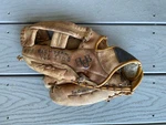 Louisville Slugger LSG26 Graig Nettles Signature Model Lht Baseball Glove. Fixed Price $100.00.