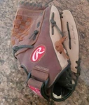 Rawlings Renegade R125R 1/2" Baseball Softball Glove Right Hand Basket Weave. Fixed Price $17.99.