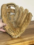 Louisville Slugger Big Daddy LSG10 Baseball Glove Rht Top Grain Cowhide. Fixed Price $14.99.