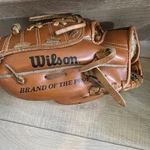 Wilson Baseball Glove Mitt A2616 Fieldmaster Right Handed Rht 10. Fixed Price $9.99.