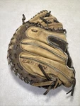 Easton NE200Y Rht Youth Catchers Glove Genuine Steer Hide. Fixed Price $29.95.