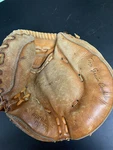 Vintage Leather Hurricane Catchers Mitt Baseball Glove. Pro Model CD-558. Mlb. Fixed Price $24.99.