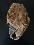 Vintage Wilson Baseball Glove A2614 Rht Doug Rader Hawk 10.5" Youth. Fixed Price $17.99.