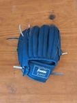 Franklin Inferno 24950-9" Rht Youth Baseball Glove Black Blue Tee Starter. Fixed Price $7.77.