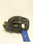 Mizuno Pro Select 11.75" Infield Baseball Glove Rht (GPS2-600R). Fixed Price $251.99.