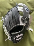 Rht Franklin Kids Baseball Glove 22810 Black/white 9 1/2 Inch Exc. Fixed Price $10.99.