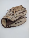 Louisville Slugger LS1150PW 11.5 Leather Baseball Glove Right Series. Fixed Price $14.99.