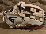 Easton Pro Collection College Issue Pcfp 12.5 Softball Glove Rht Usa!. Fixed Price $110.00.