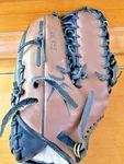 Kelley Six Finger Softball Slow Pitch Glove Model Dk 453, Free Shipping. Fixed Price $65.00.