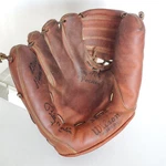 Wilson A2192 Billy Martin Ball Hawk Glove Mitt Grip-tite Pocket 9.5 Inch. Fixed Price $47.97.