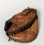 Rawlings RCM30CT Lite Toe Catchers Mitt Baseball Glove Rht Player Preferred. Fixed Price $49.99.