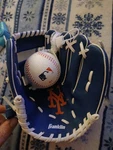 Franklin Sports Kids Mlb Team Glove And Foam Ball Set Mew York Mets. Fixed Price $18.99.