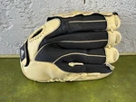 Adidas Baseball Glove Ts 1150 Nbb Easy Close 11.5 Inch Right Hand. Fixed Price $19.00.