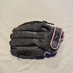Mizuno Prospect Finch Rht Softball Glove GPP1106 Black/pink Inches. Fixed Price $16.00.