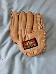 Easton Competitors Series EX1210 Baseball Glove Left Hand Throw Lht. Fixed Price $19.48.