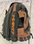 Easton Mako Youth Cowhide Baseball Glove 11" Black Brown Left Hand Throw New. Fixed Price $100.00.