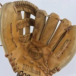 Vintage Wilson A9835 Baseball Glove Rh Mitt. Fixed Price $24.99.