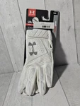 Under Armour Ua Clean Up White Batting Gloves - Ymd Youth Med & New With Tags. Fixed Price $16.00.