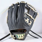 Wilson Staff Dual WBW103649 HWL1975H Infield Baseball Glove 11.75 Rht Teddy Bear. Fixed Price $499.49.
