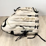 Mizuno Mvp 1250 Prospect 12.5 Baseball Softball Glove White Black **lht**. Fixed Price $48.99.