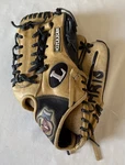 Louisville Slugger Tpx Pro Flare 11.50 Infield Omaha Glove OFL1150 Rht Right. Fixed Price $69.99.