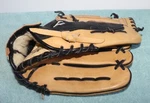Louisville Slugger Baseball Glove Tpx Dynasty Series DYX1250 Leather 12.5". Fixed Price $25.00.