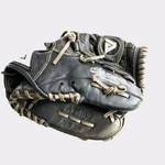 Akadema ATM92 11.5" Baseball Glove (rht). Fixed Price $38.50.