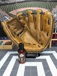 Vintage Regent BG39 Major League Model Baseball Glove Rht Arc. Fixed Price $29.70.