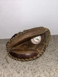 Louisville Slugger Baseball Omaha Pro Series OP14-BN Catchers Mitt 33.5. Fixed Price $75.00.