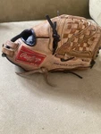 Rawlings CS125FP Champion Series 12.5" Baseball Glove Tan/brown. Fixed Price $22.99.