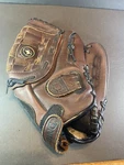 Spalding Baseball Glove Diamond 18026 12" Mitt. Crown Webb Rh Throw.. Fixed Price $21.90.