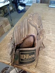 Wilson Glove A2130 Right Hand Throw Nylon Stiched Ron Cey Pro Style Vtg. Fixed Price $14.99.
