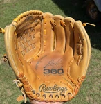 Rare 80 Era Rawlings RLE34 Nolan Ryan 300 Victories Rht Ball Glove 12. Fixed Price $65.00.