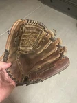 Rawlings Player Preferred PP115BC 1/2" Baseball Glove Right Hand Throw Rht. Fixed Price $21.00.