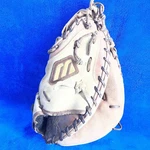 Mizuno GXC-50 33.5 Vintage Pro Baseball Softball Catchers Mitt Glove Rht. Fixed Price $43.00.