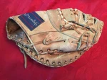Vintage Spalding Catchers Mitt 42 4831 Signature Model Right Hand Throw Ez Flex. Fixed Price $13.99.