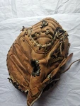 Mizuno Prospect Gxc 102 Catchers Mitt Right Hand Throw Rht Glove Power Close. Fixed Price $29.95.