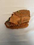 Mizuno MZ1022 Tartan Web Super Flex Palm Youth Right Hand Thrower Baseball Glove. Fixed Price $24.99.