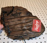 Rawlings Player Preferred PP1250S 12.5" Vintage Style Glove Retro Leather Rht. Fixed Price $32.00.