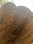 Vintage Rawlings RBG34 Nolan Ryan Baseball Glove Rht Fastback Leather Basket Web. Fixed Price $30.99.