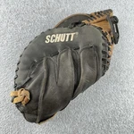 Schutt SCM1 33 Unisex Softball Catchers Mitt Glove Right Hand Throw Rht. Fixed Price $59.97.