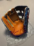 Lht Marucci Wildcard 98R3 12.75" H-web. Fixed Price $175.00.