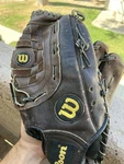 Wilson A2140 Signature Edition Baseball Glove Ramon Martinez Rht 12" Mitt. Fixed Price $8.99.