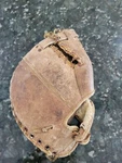 Spalding 3 Finger Baeball Glove 42-485 Trapper Model Farm Pocket Ron Fairly. Fixed Price $15.30.