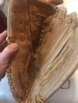 Louisville Slugger GTPS-8 13.5 Leather Baseball Glove Rht Right Hand Throw. Fixed Price $19.50.