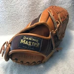 Diamond Master Custom Built Baseball Glove S373CX Made In Korea. Fixed Price $38.00.