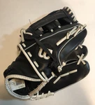Wilson Baseball Glove Rht Black #AO600 FP12 Vguc. Fixed Price $42.95.